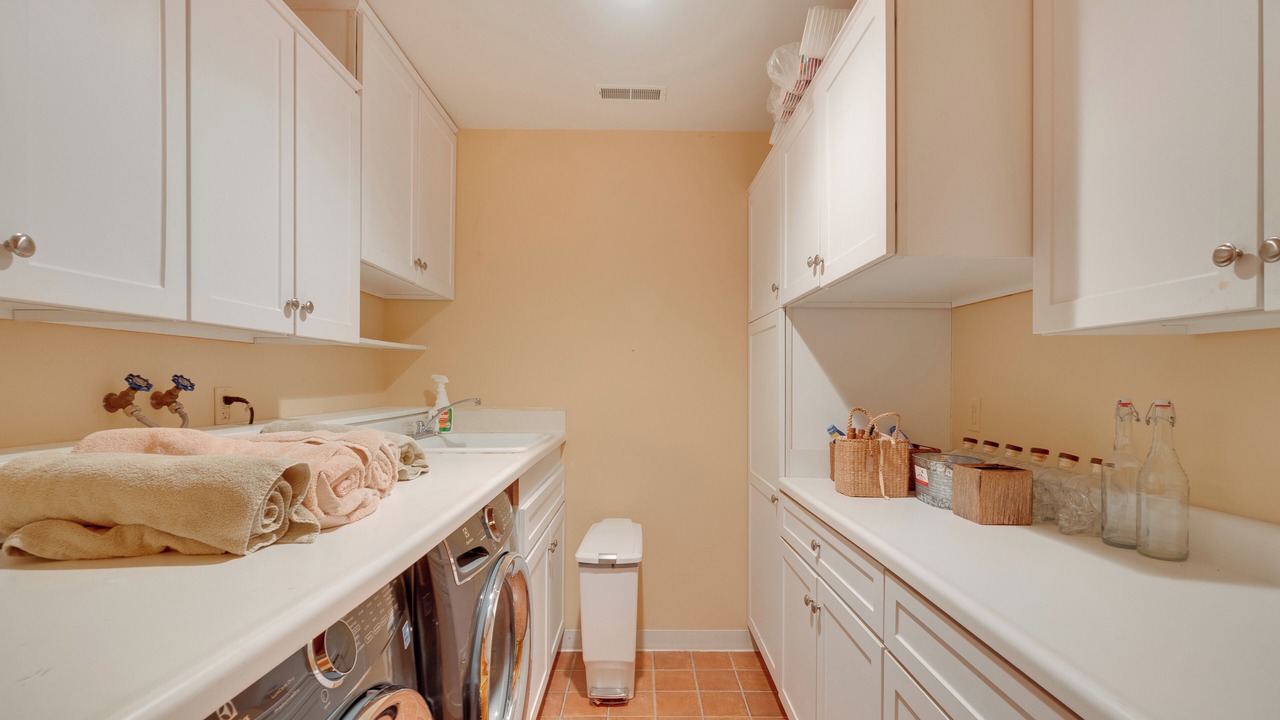 Photo of Bedroom in Middle Hope