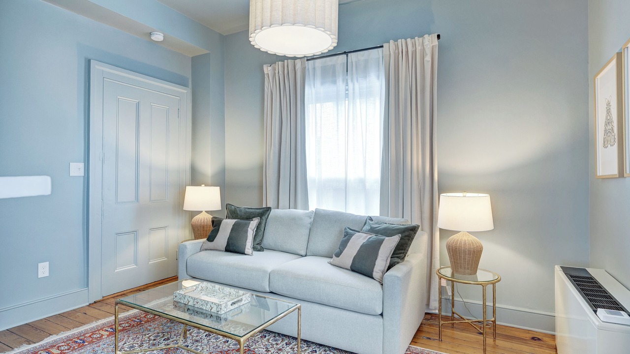 Photo of Bedroom in North Downtown