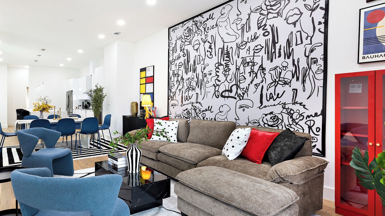 Photo of Livingroom in West Dallas
