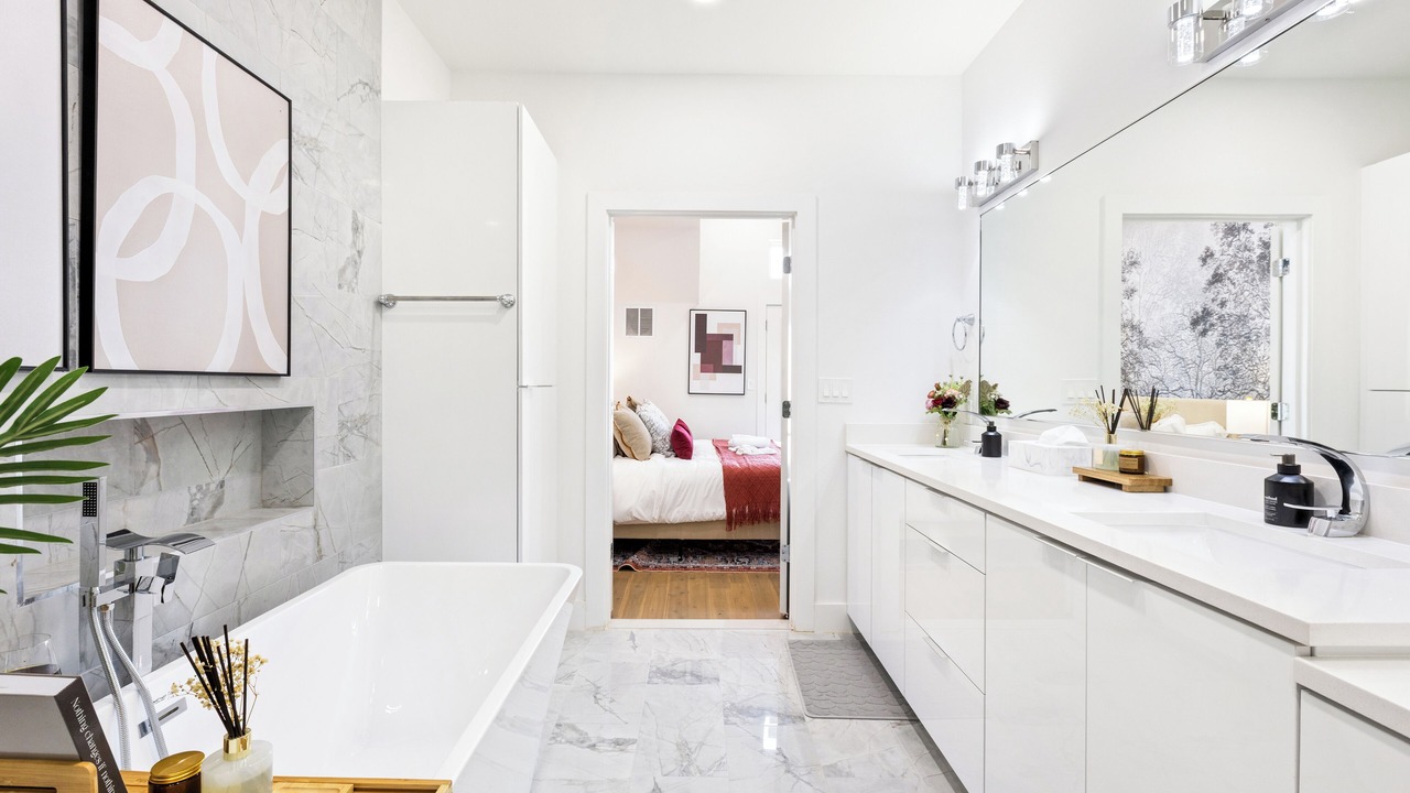 Photo of Bathroom in West Dallas