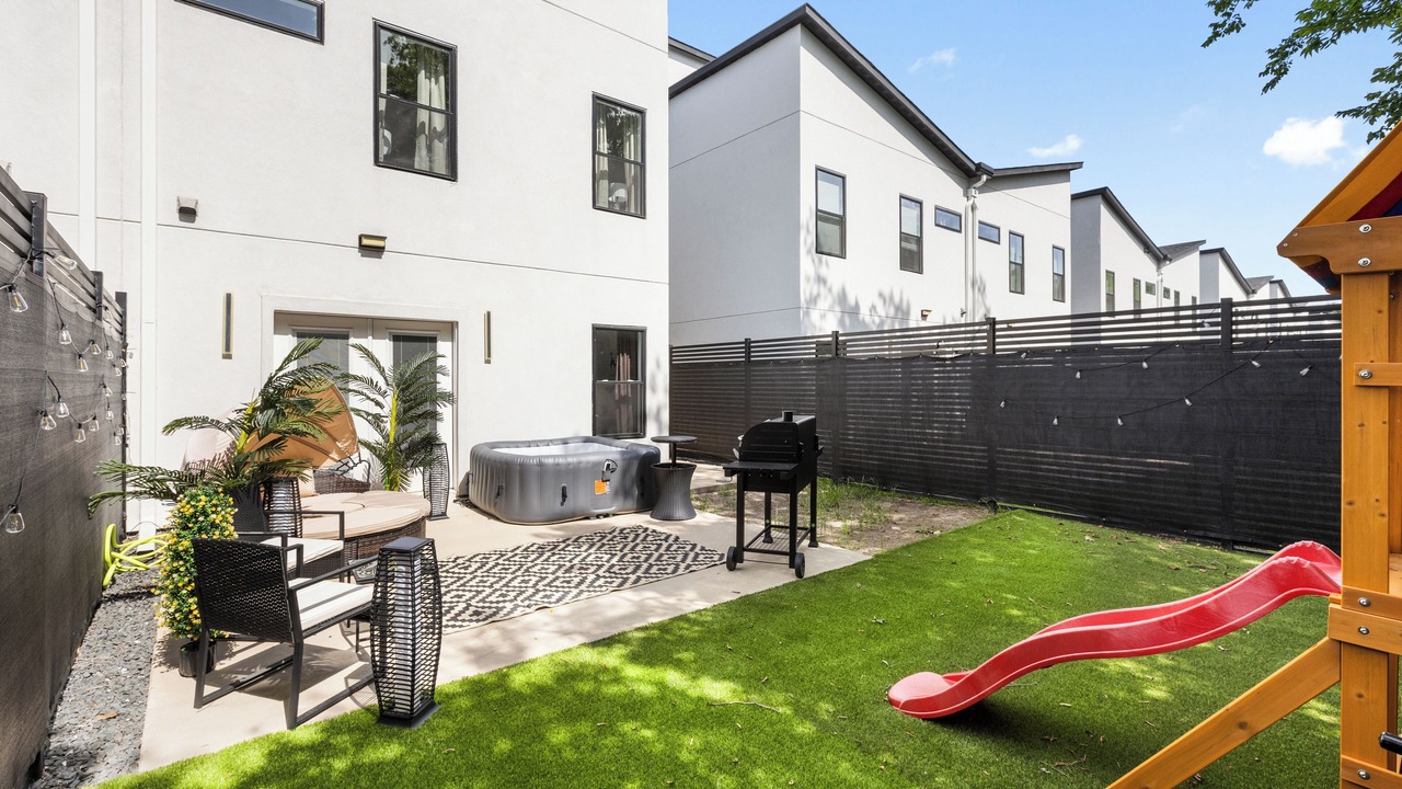 Photo of Patio Balcony in West Dallas