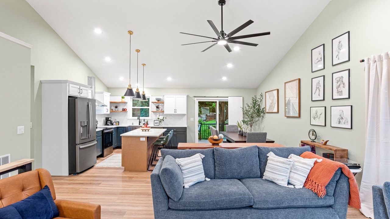 Photo of Livingroom in Harrisburg