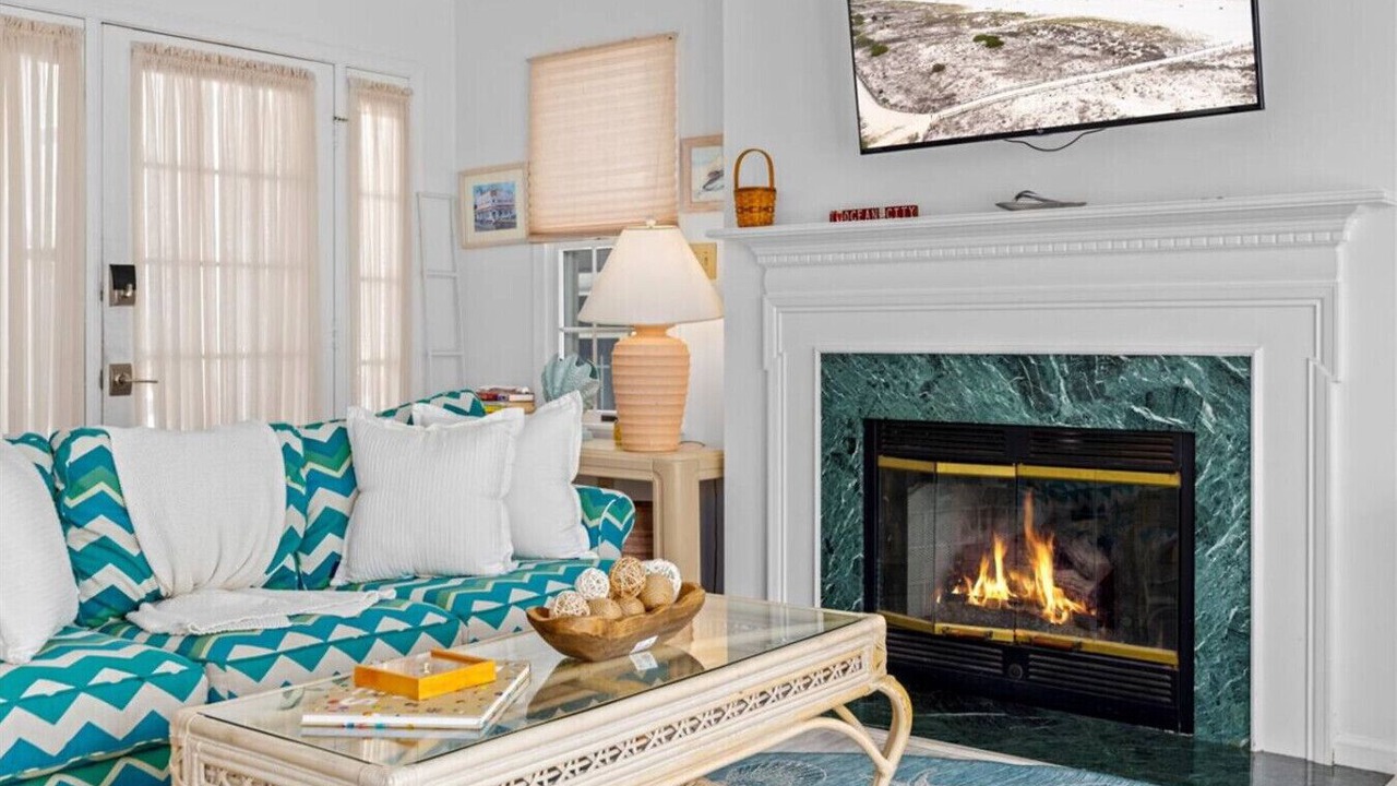 Photo of Livingroom in South End