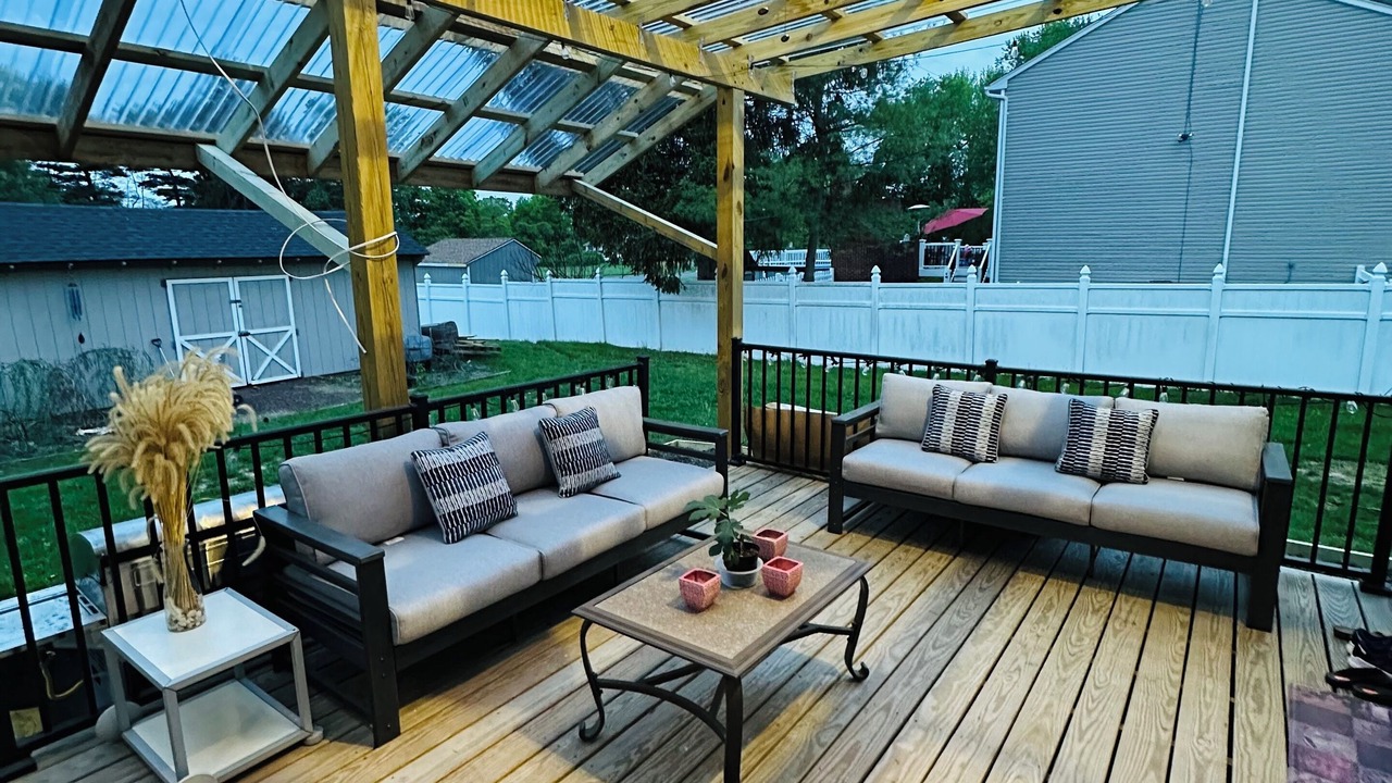 Photo of Patio Balcony in Yardville-Groveville