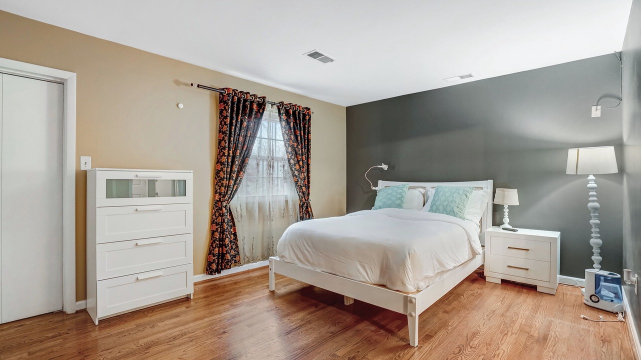 Photo of Bedroom in Aurora Highlands