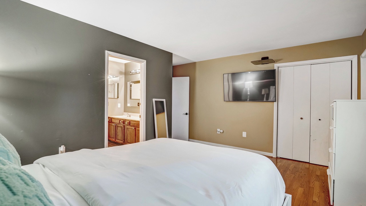 Photo of Bedroom in Aurora Highlands