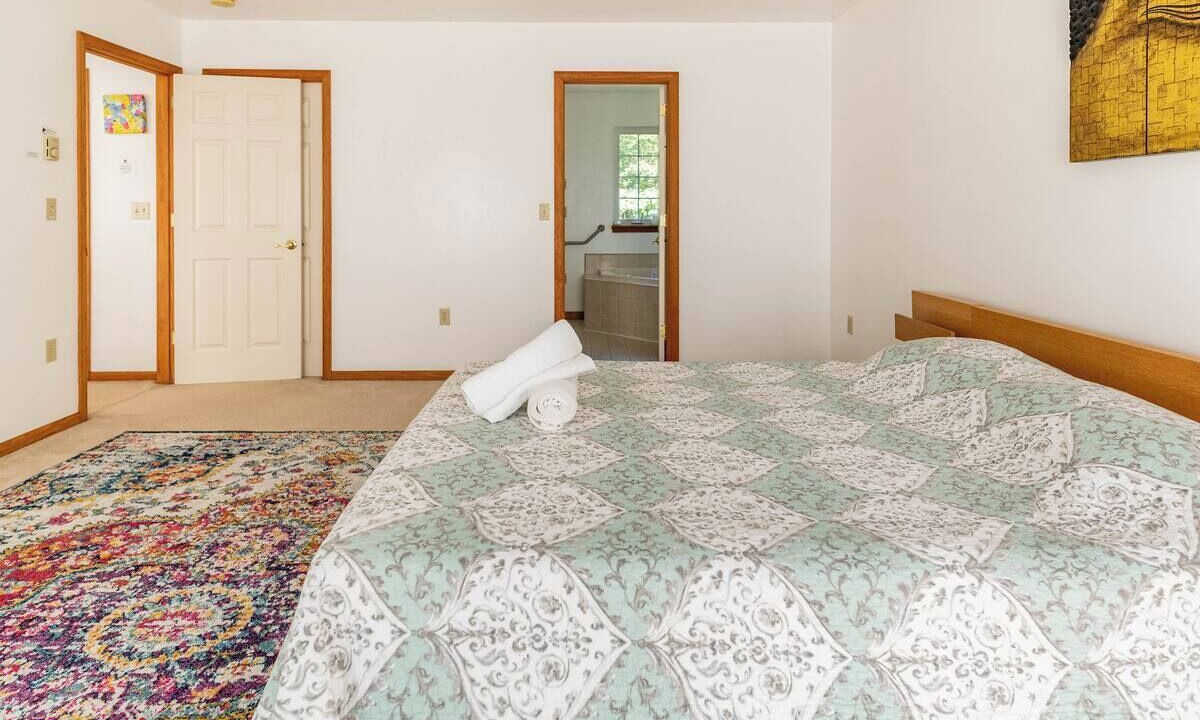 Photo of Bedroom in Mount Pocahontas