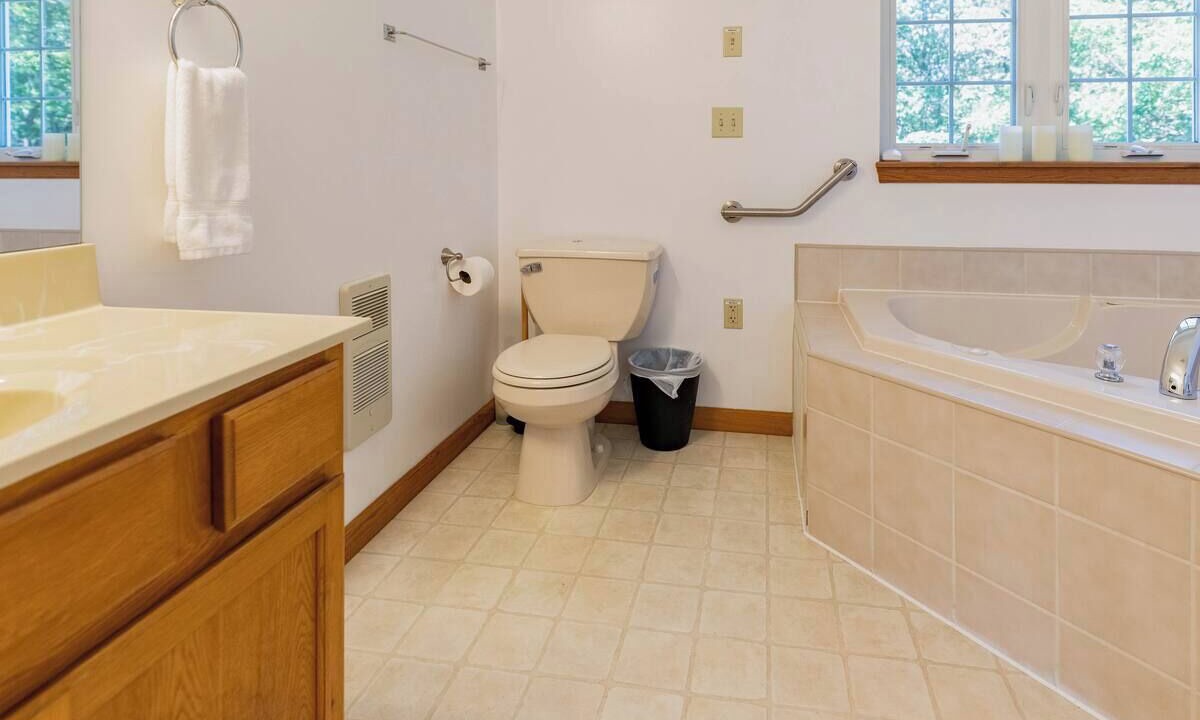 Photo of Bathroom in Mount Pocahontas