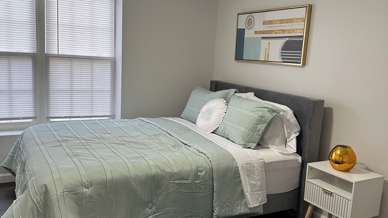 Photo of Bedroom in Orange