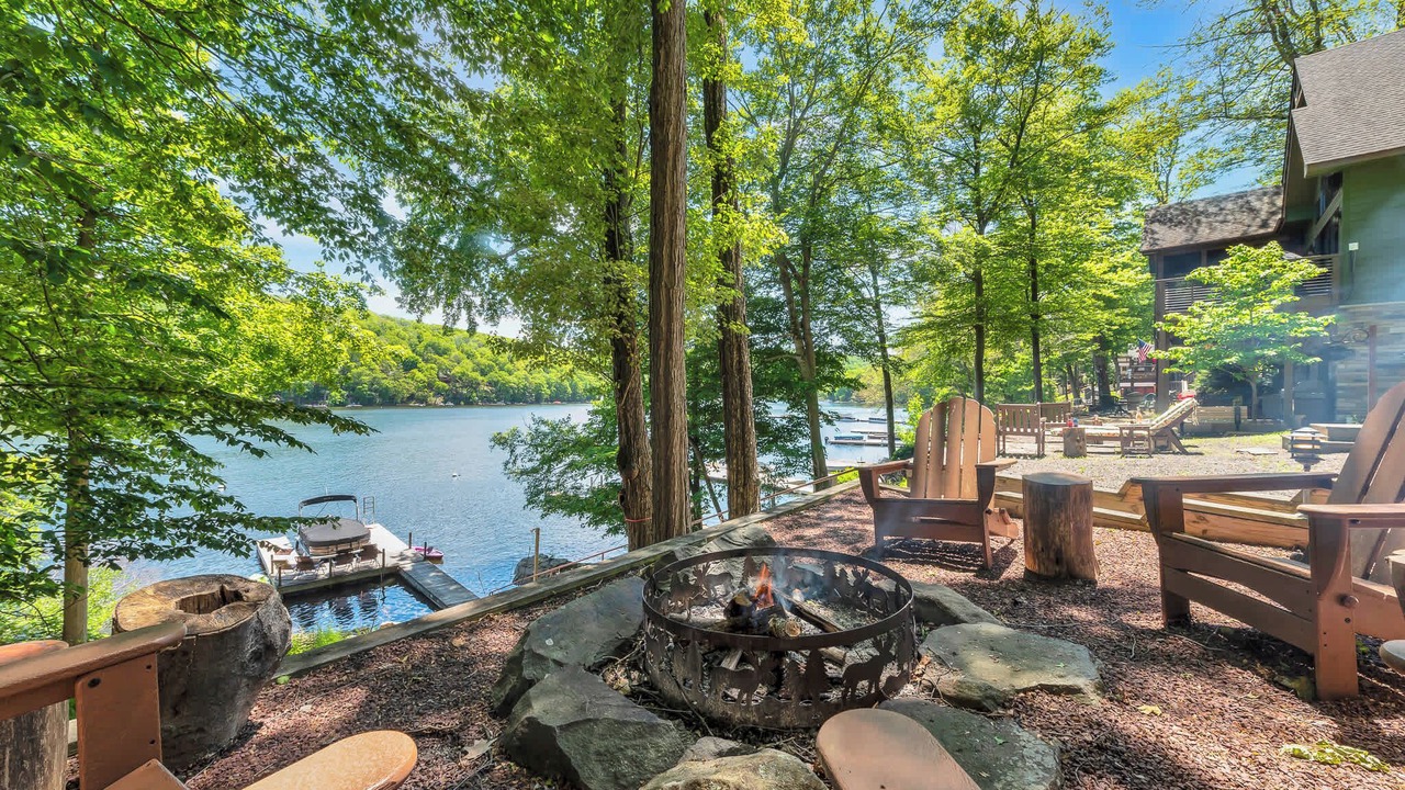Photo of Outdoor in Greentown