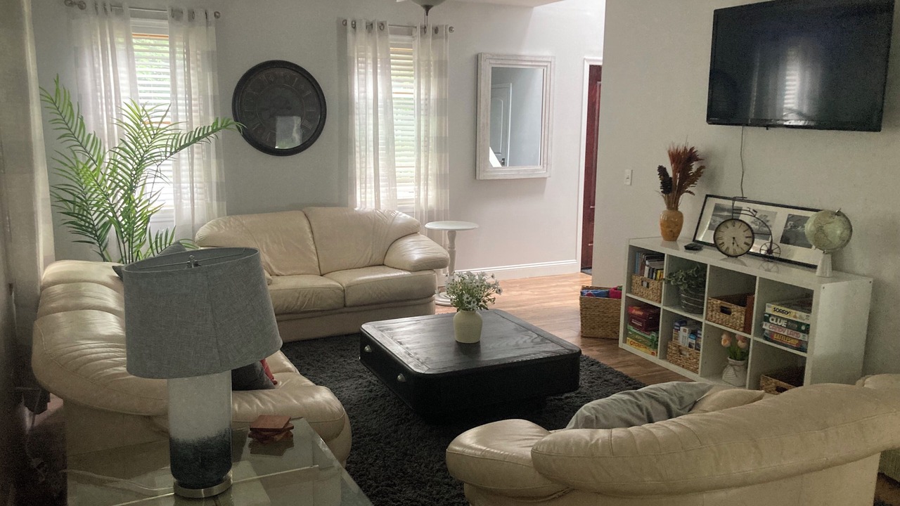 Photo of Livingroom in Windham