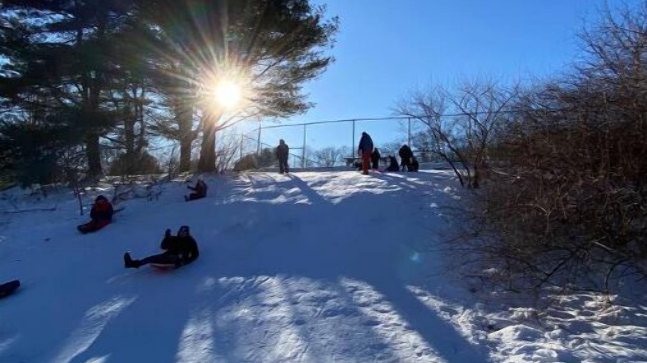 Photo of Others in Hawley