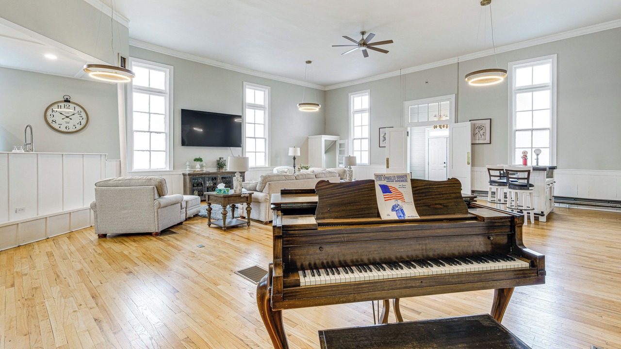 Photo of Bedroom in Alliance