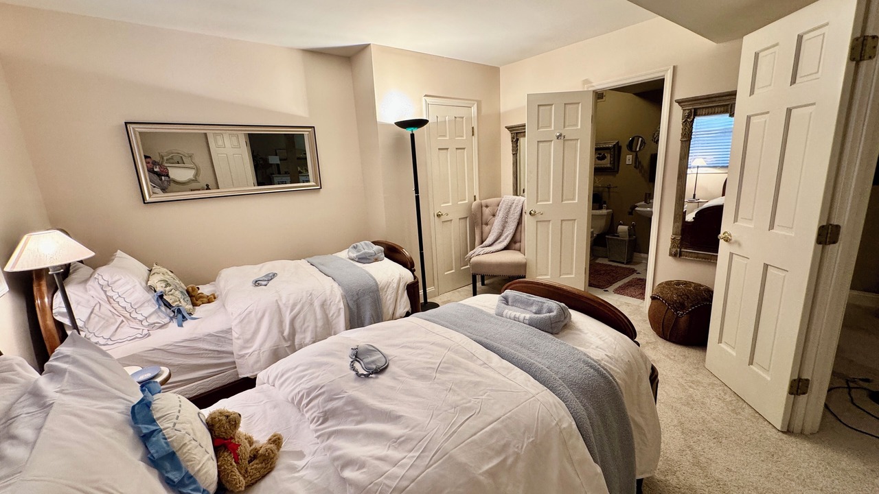 Photo of Bedroom in Muirfield Village
