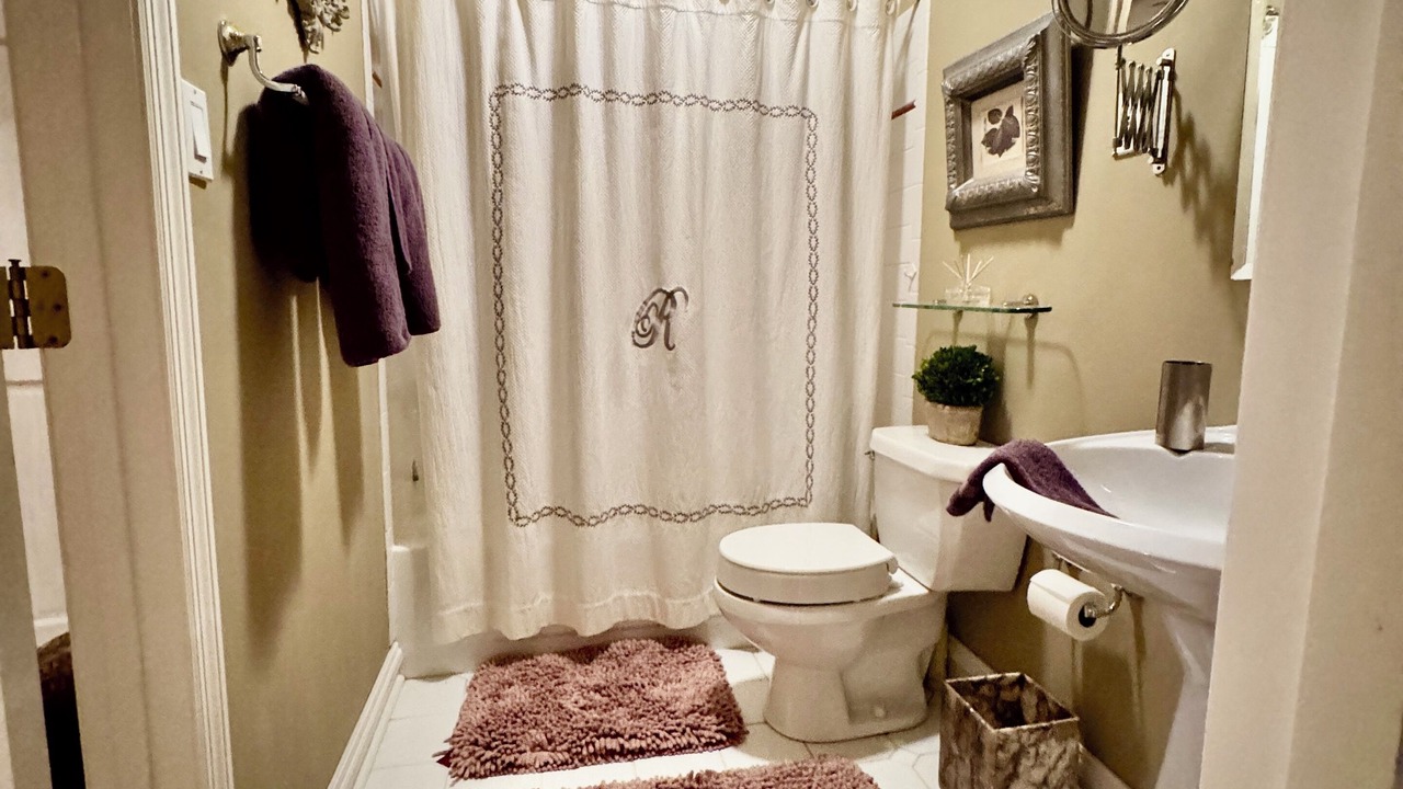 Photo of Bathroom in Muirfield Village