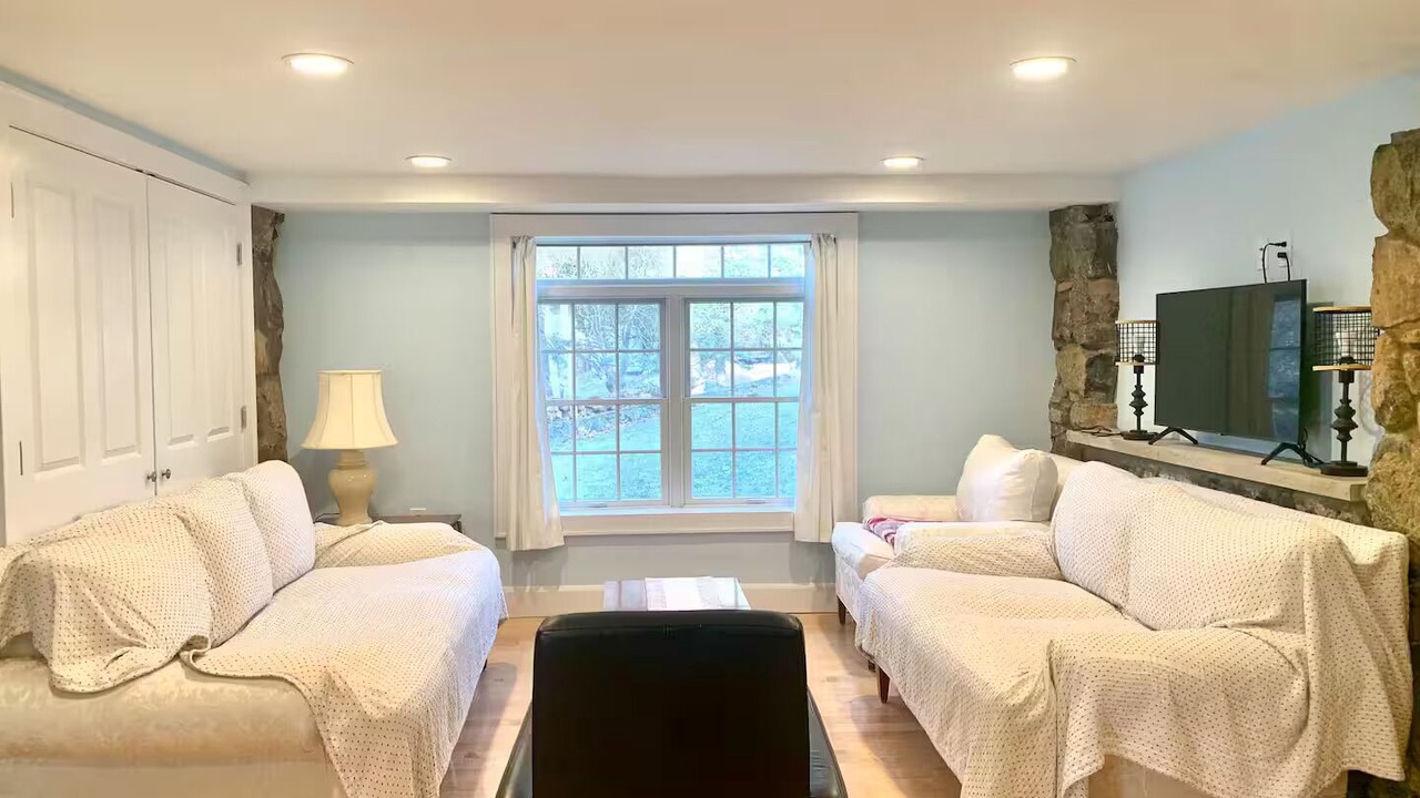 Photo of Livingroom in Hopatcong