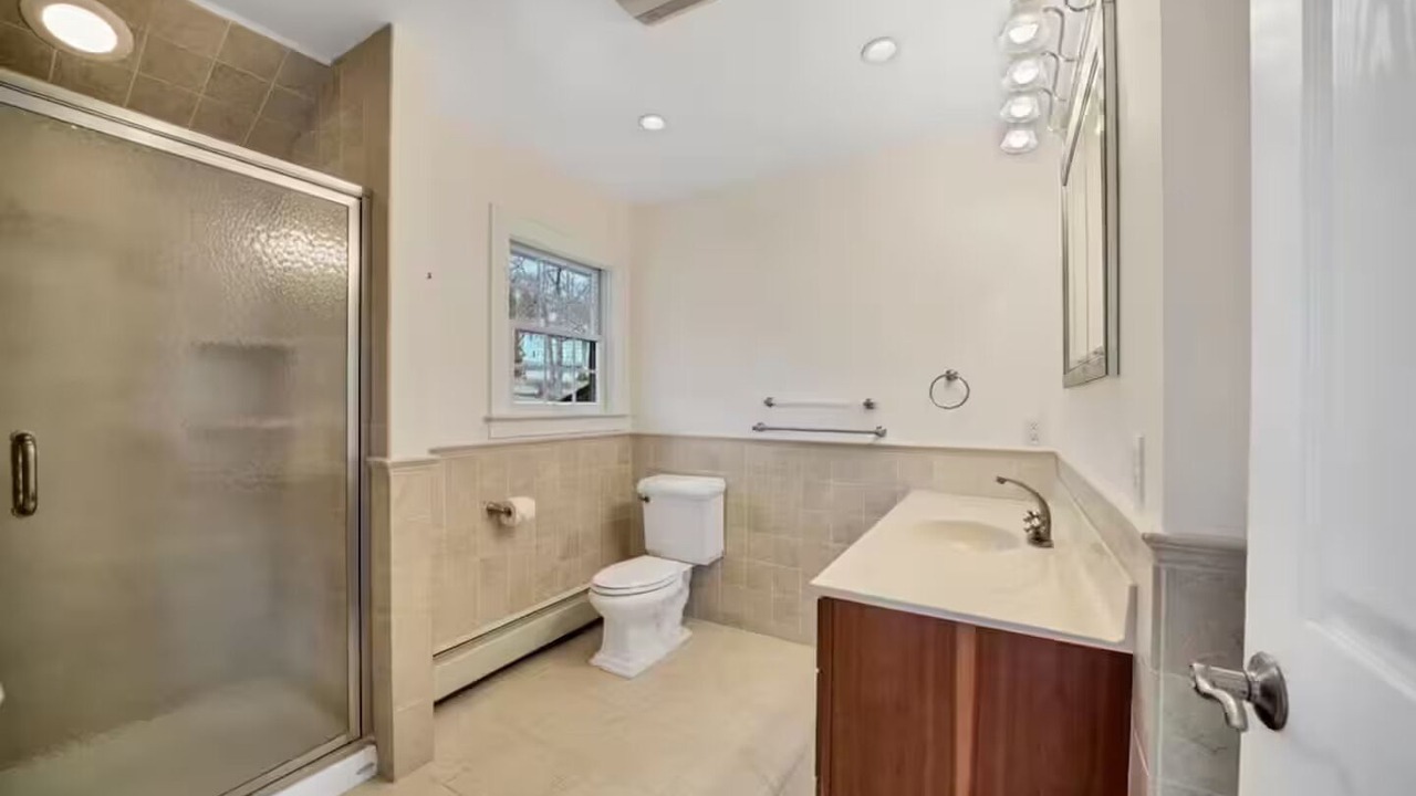 Photo of Bathroom in Hopatcong