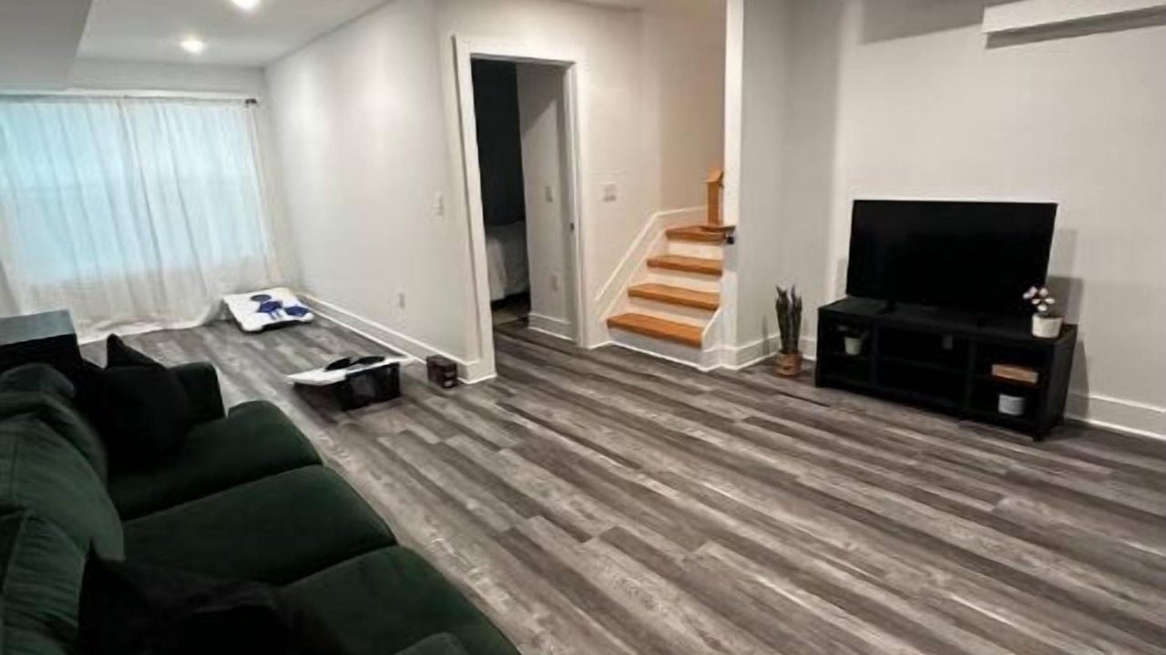 Photo of Bedroom in Newark