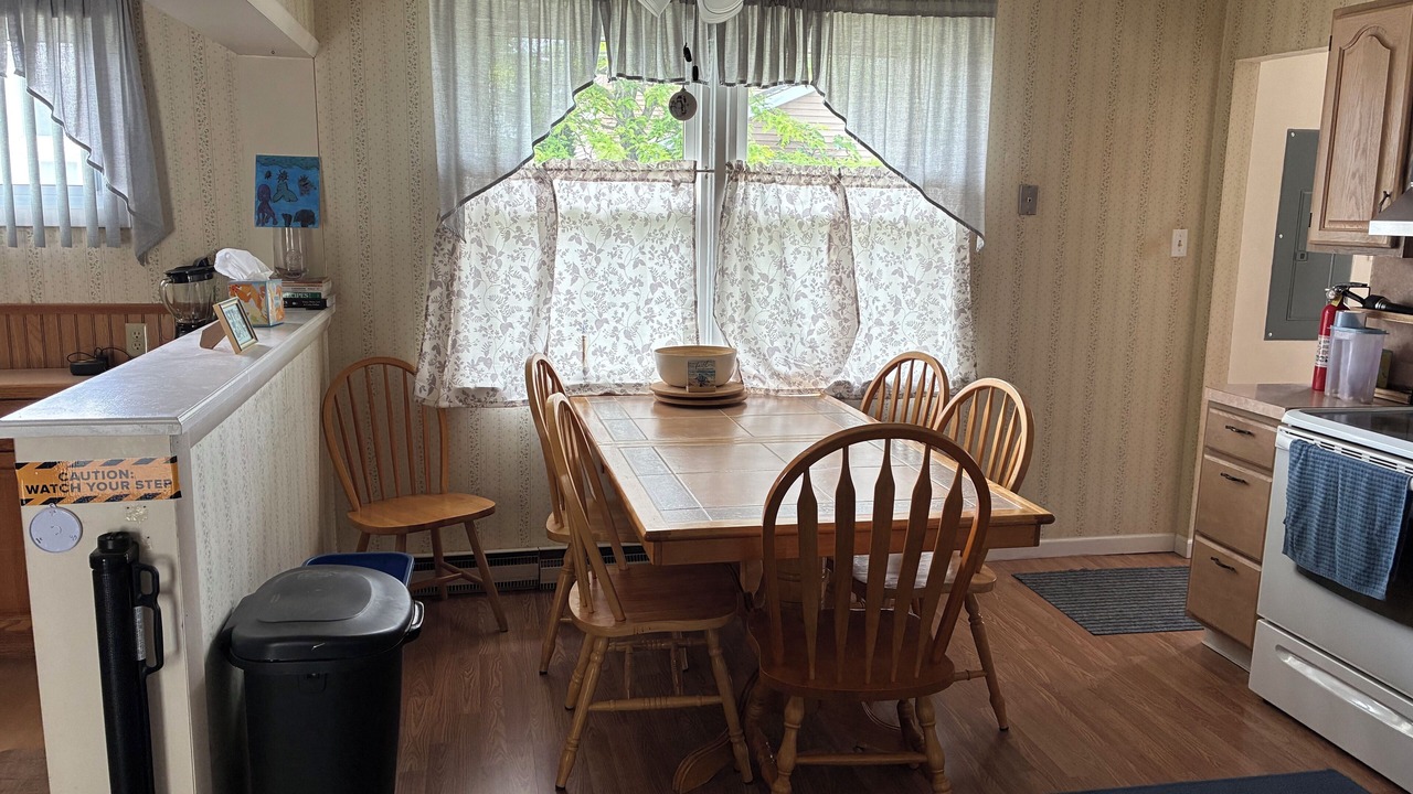 Photo of Kitchen in A-Zone