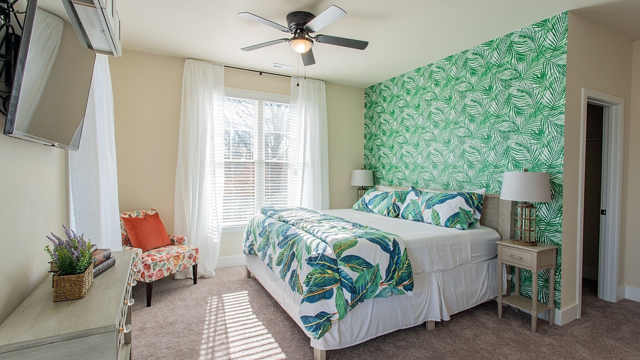 Photo of Bedroom in Issue