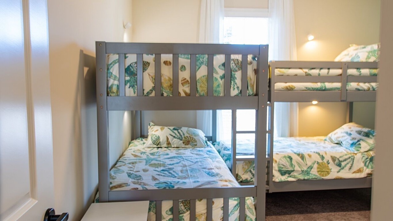 Photo of Bedroom in Issue