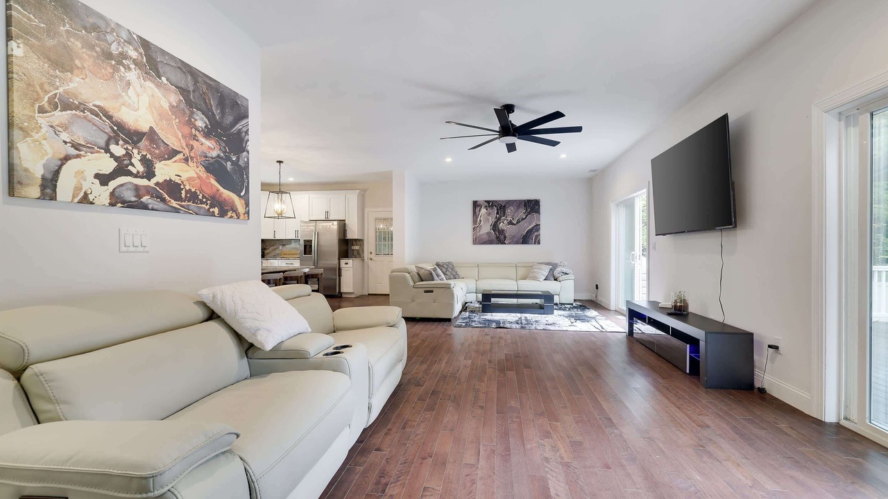 Photo of Livingroom in Tunkhannock Township