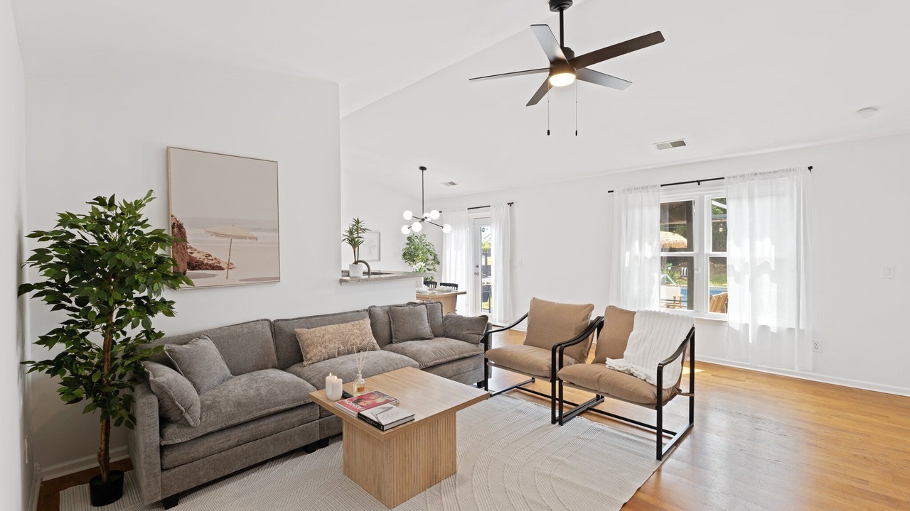 Photo of Livingroom in Conestee