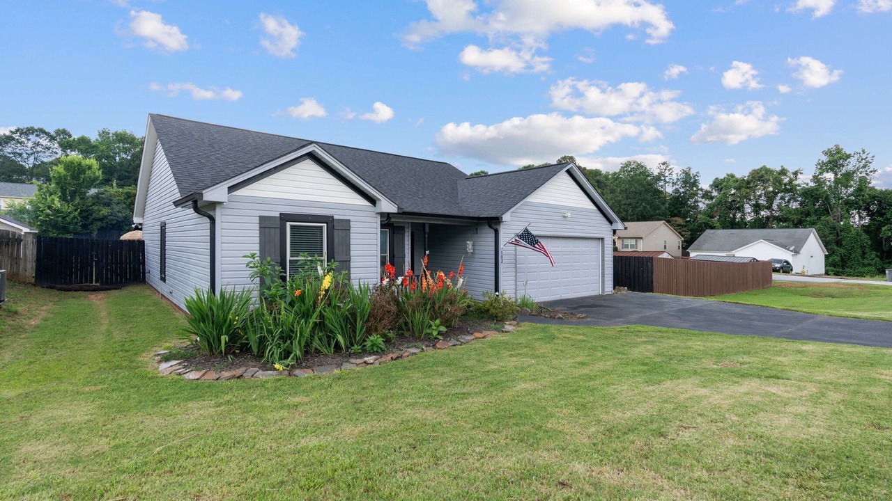 Photo of Outdoor in Conestee