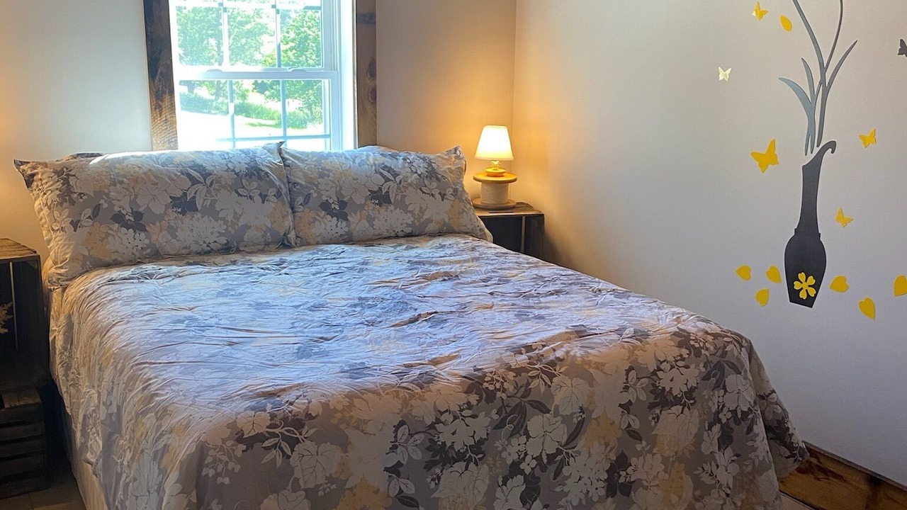 Photo of Bedroom in Cedarhurst