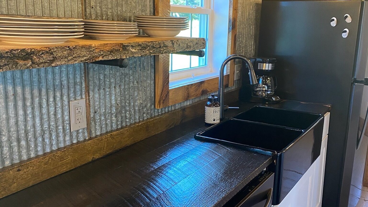 Photo of Kitchen in Cedarhurst