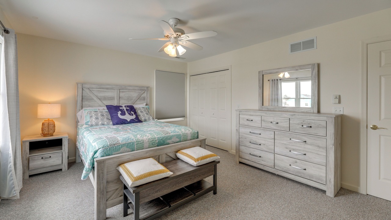 Photo of Bedroom in Keen-Wik On the Bay