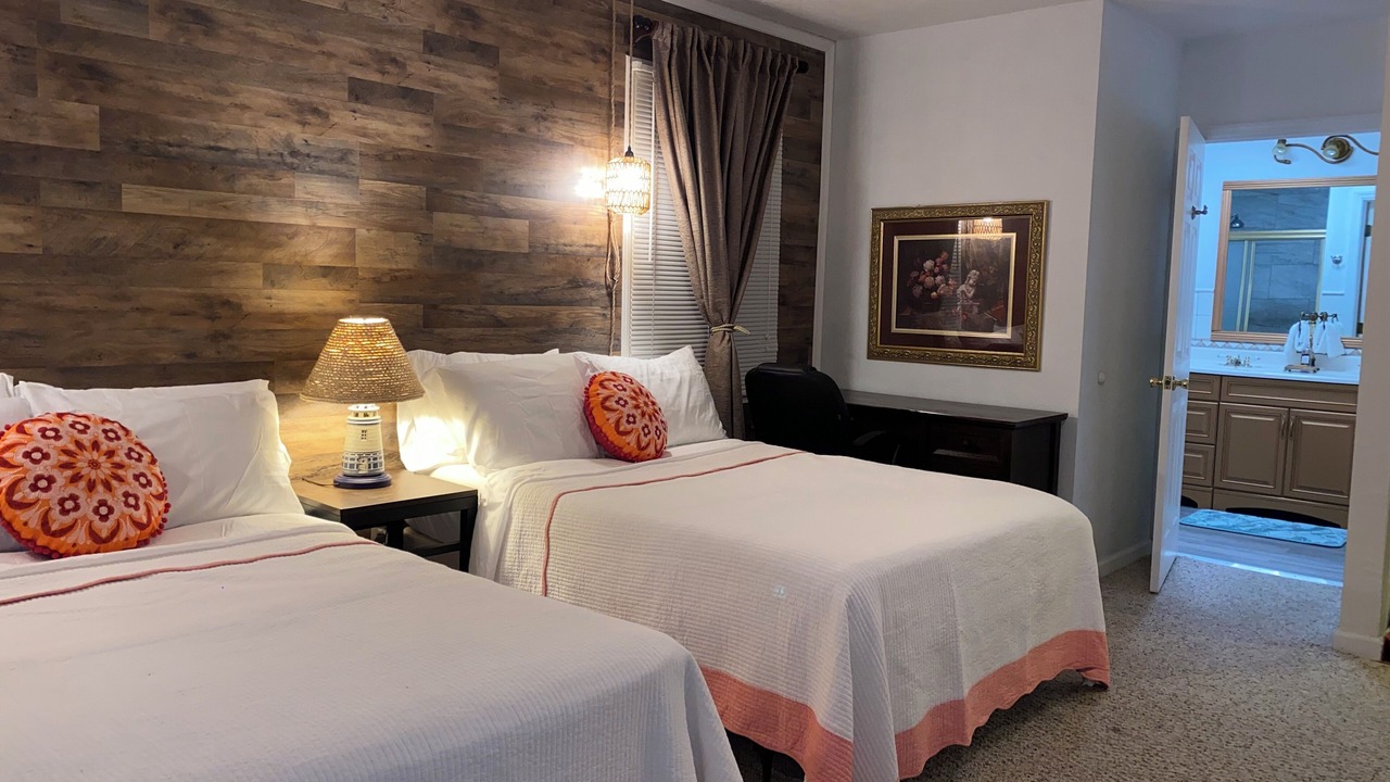 Photo of Bedroom in Cape May Court House