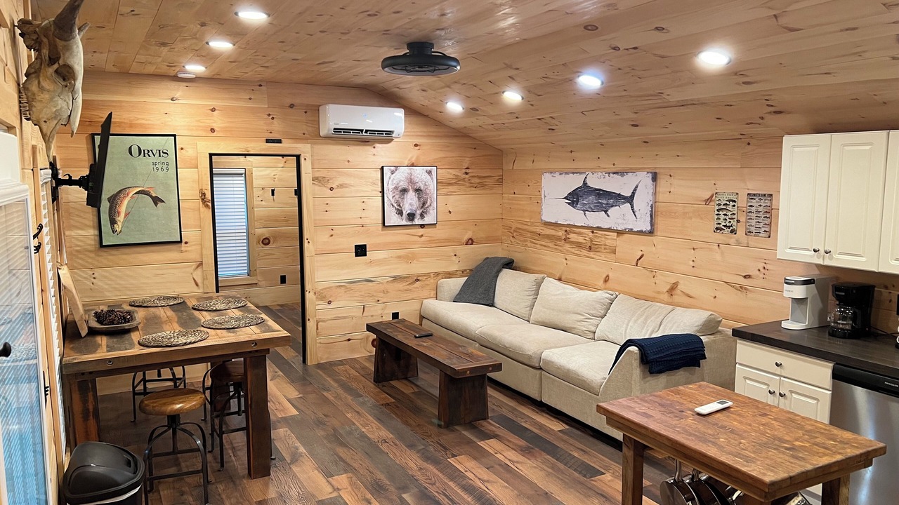 Photo of Livingroom in Camp Dix