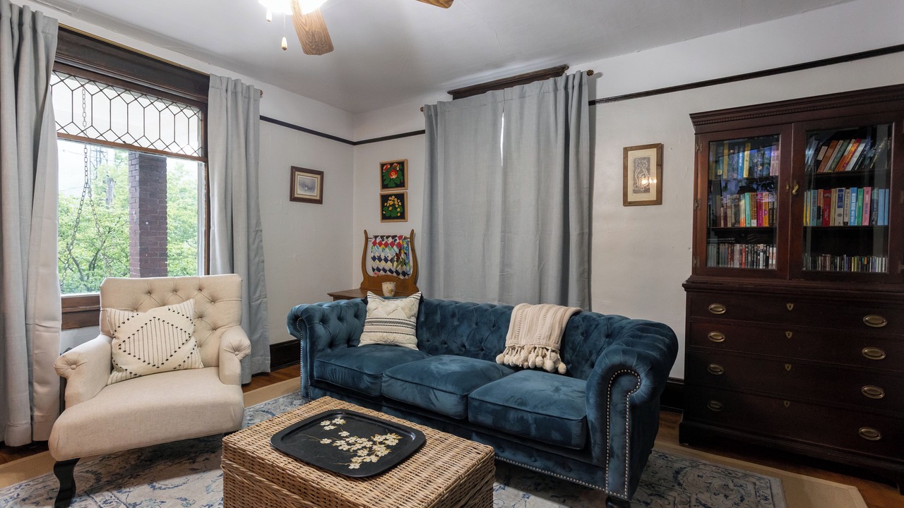 Photo of Livingroom in Bellepoint