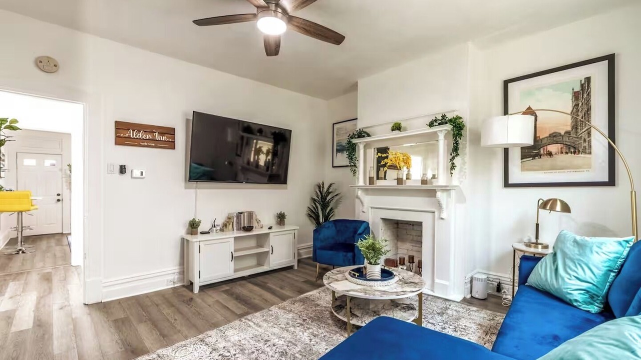 Photo of Livingroom in Shadyside