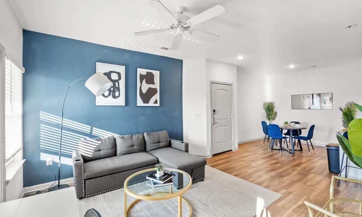 Photo of Livingroom in Charlotte