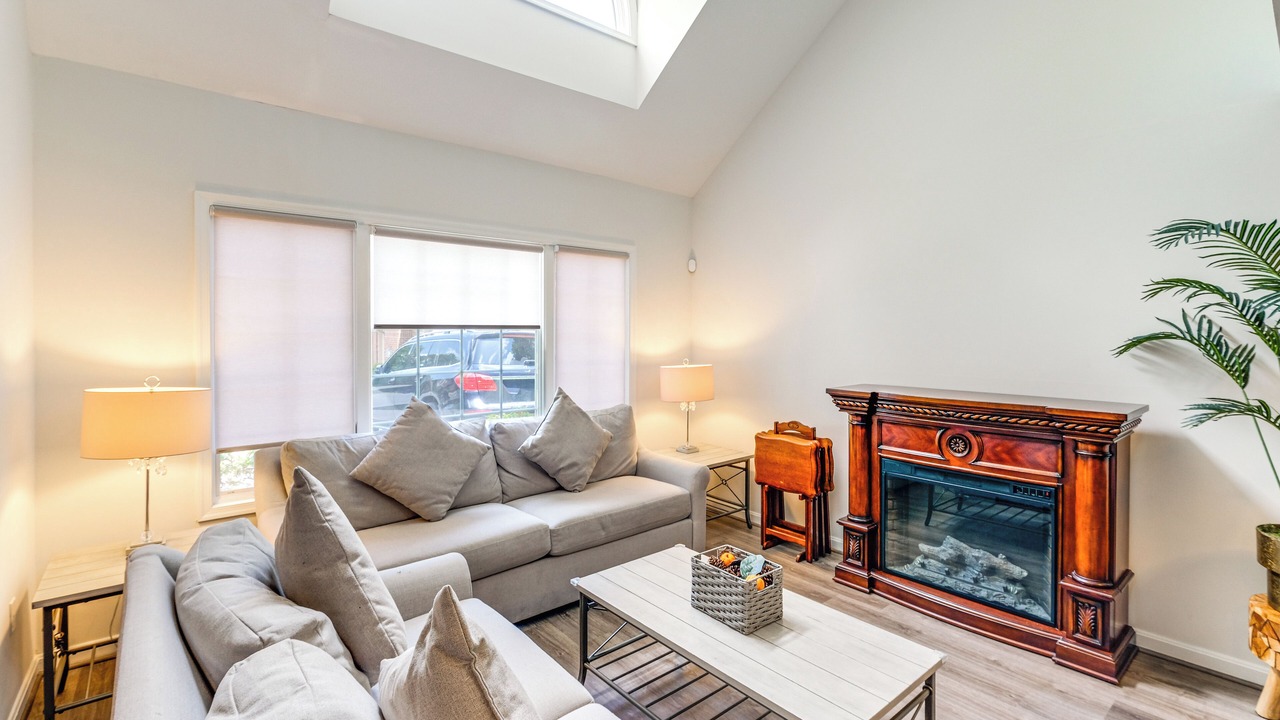 Photo of Livingroom in Fairland