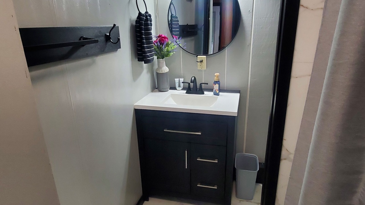 Photo of Bathroom in Pleasant Hall