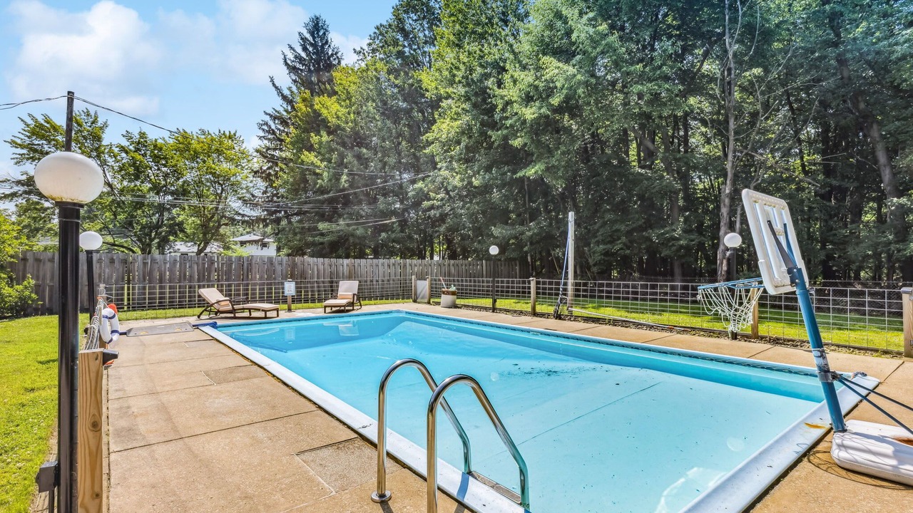 Photo of Outdoor in Lyndhurst
