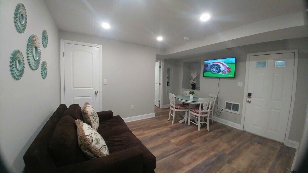Photo of Livingroom in Frankford