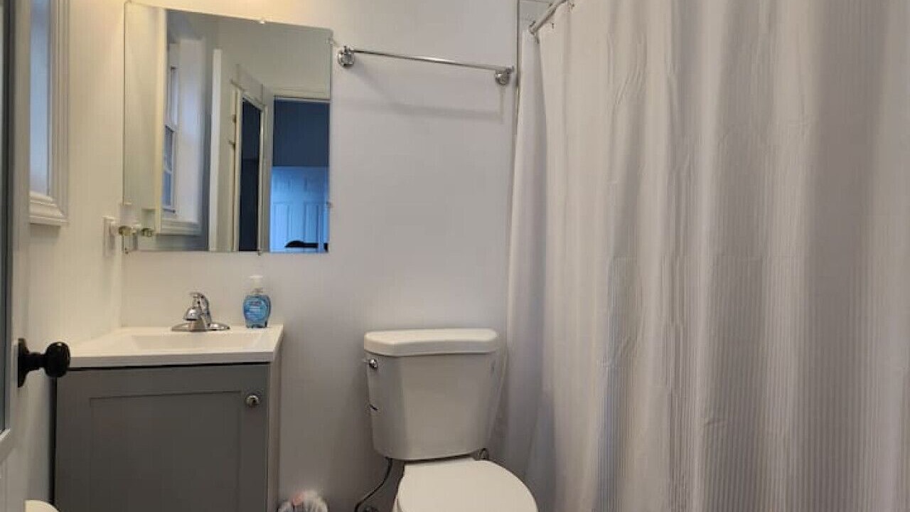 Photo of Bathroom in Hackensack