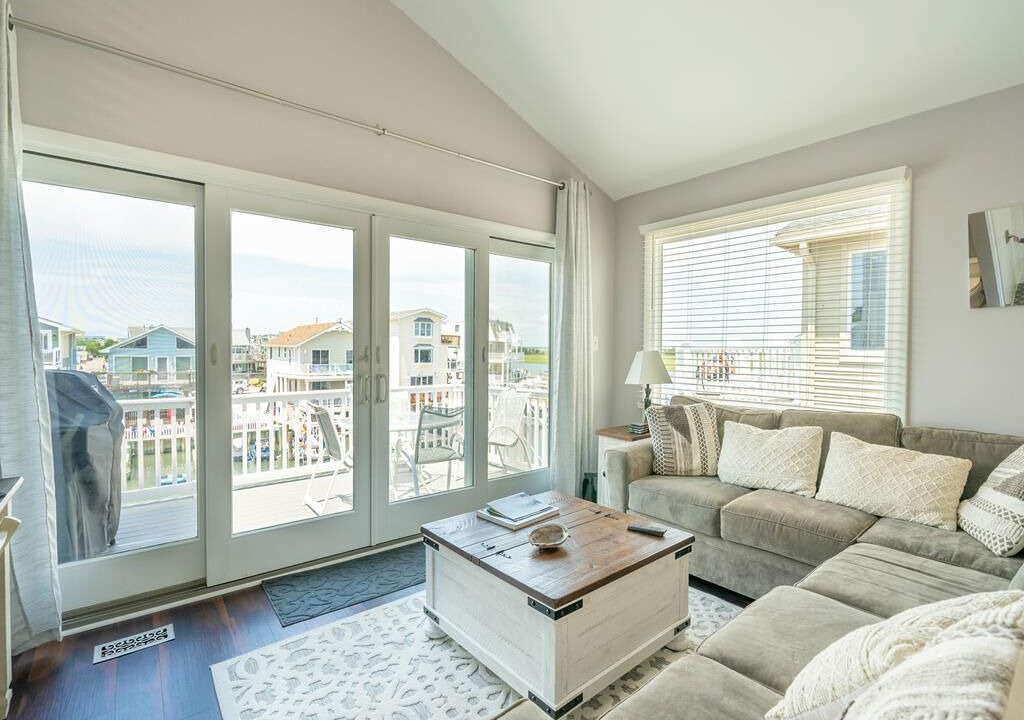 Photo of Livingroom in Avalon