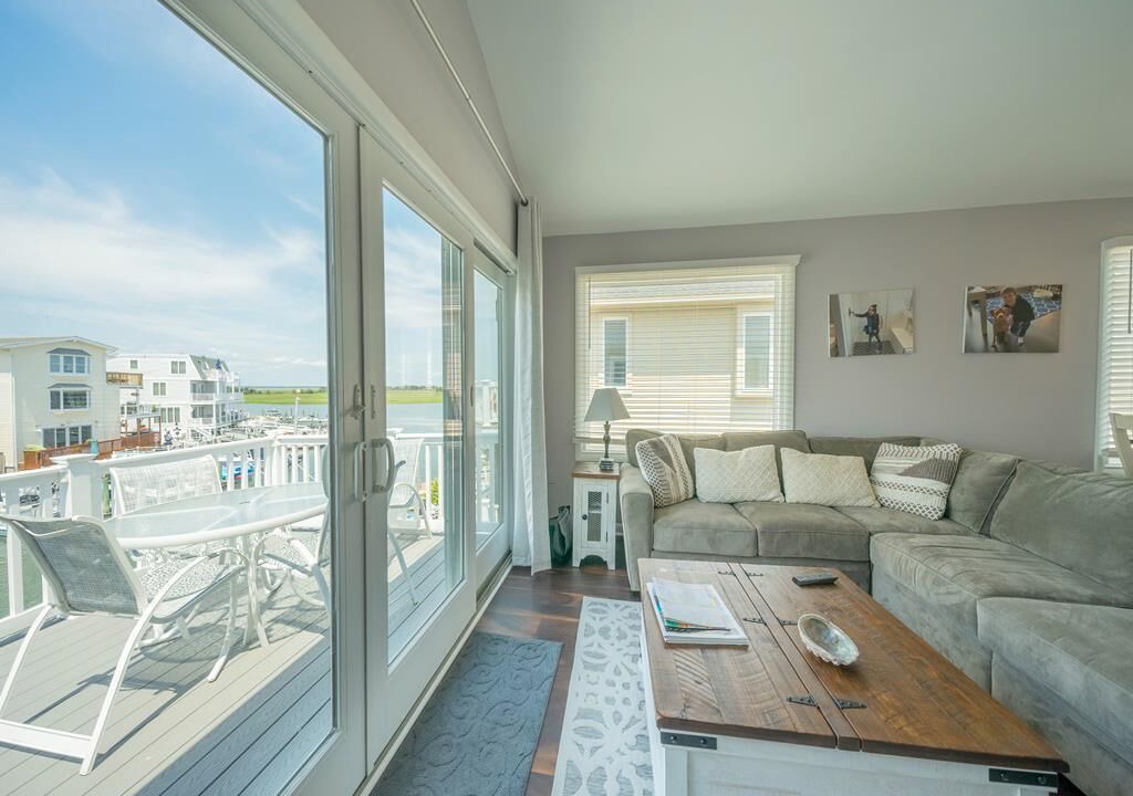 Photo of Livingroom in Avalon