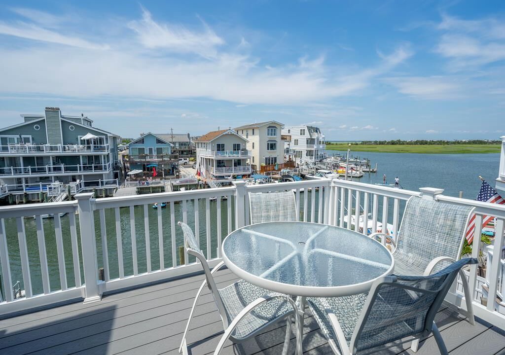 Photo of Outdoor in Avalon