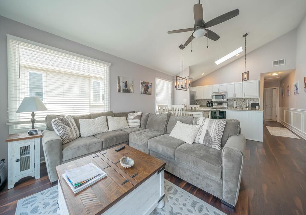 Photo of Livingroom in Avalon