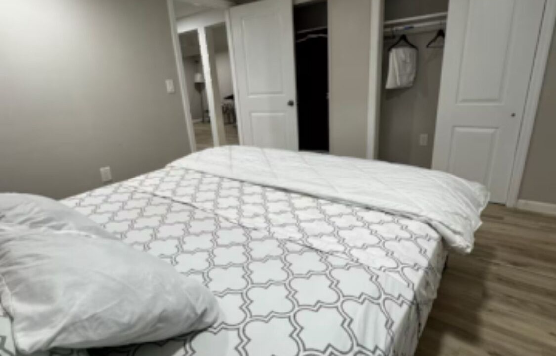 Photo of Bedroom in Iselin