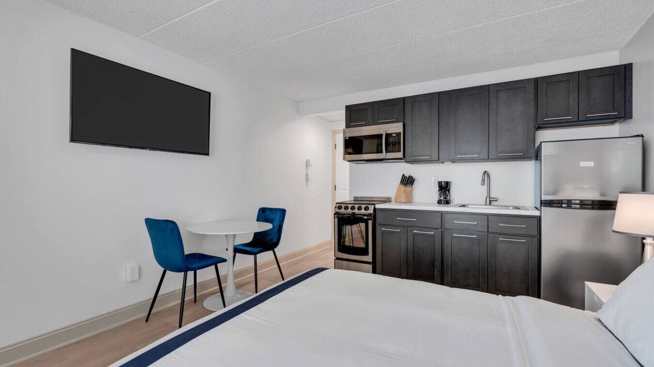 Photo of Bedroom in Seaside Heights