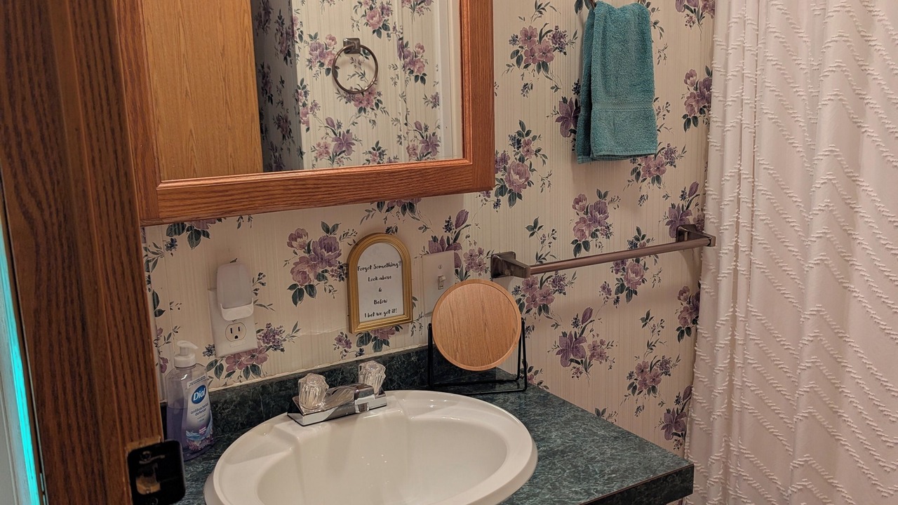 Photo of Bathroom in Gray