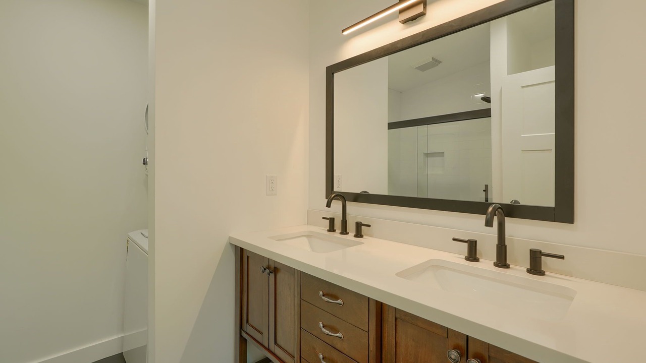 Photo of Bathroom in Sugar Grove