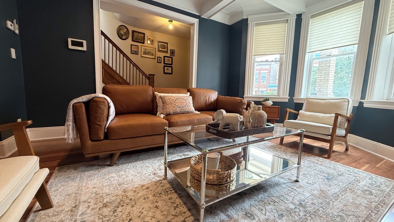 Photo of Livingroom in West New York